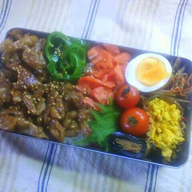 豚丼弁当