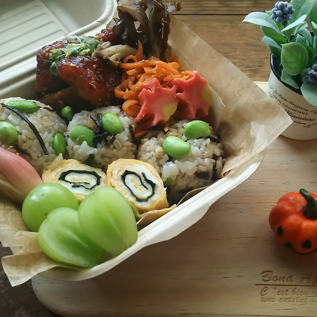 秋刀魚の竜田揚げデリ弁当