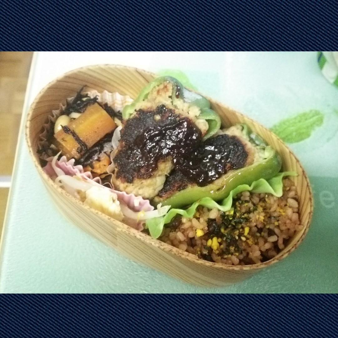 ピーマンの肉詰め弁当