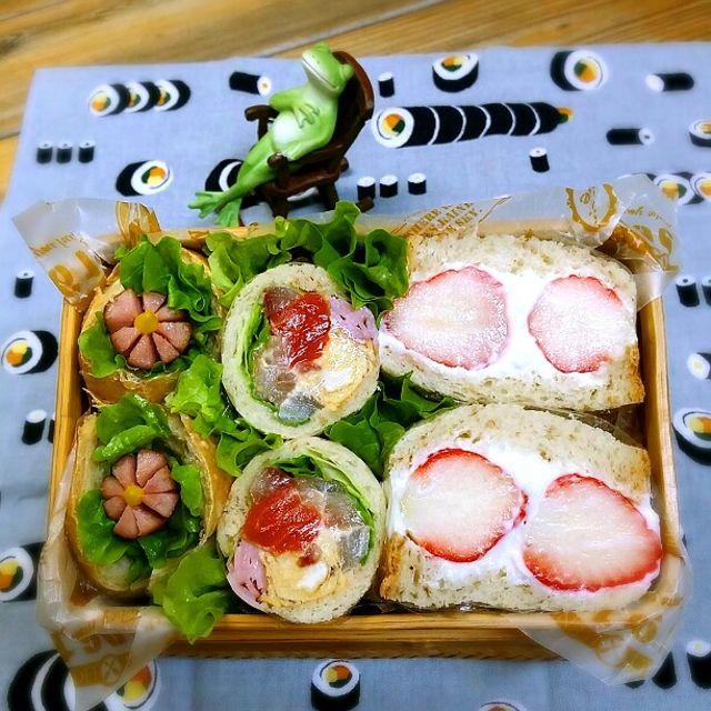旦那さんの朝ごパン弁当♪