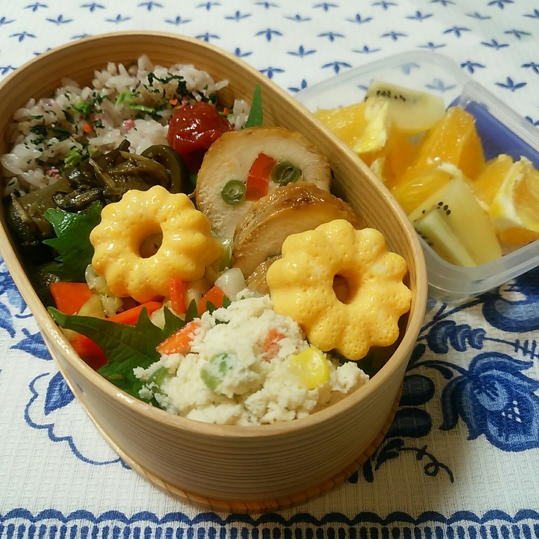 チキンロール弁当