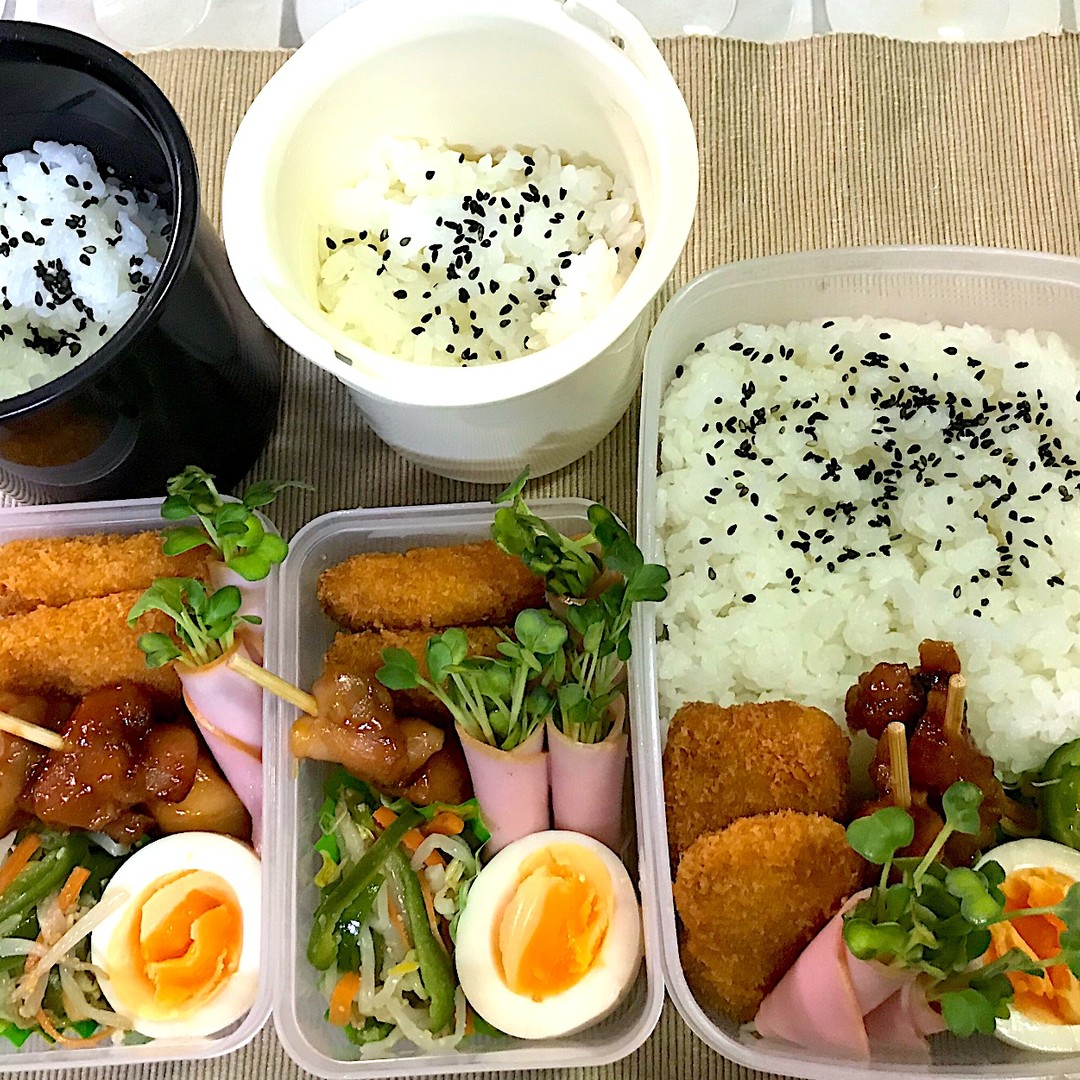 白身魚のフライと焼き鳥のお弁当