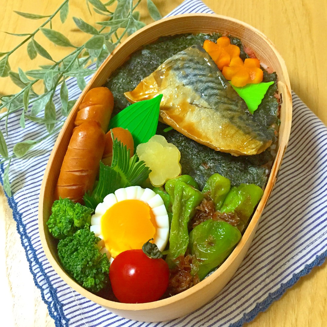 鯖味噌のり弁