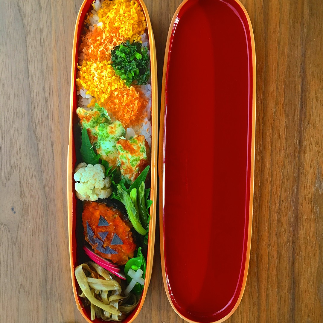 坊さんの気絶deランタン弁当