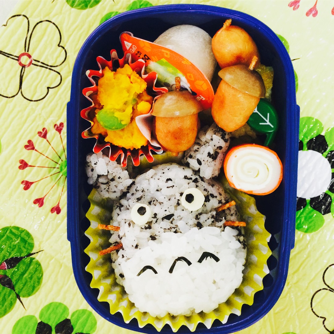 トトロおにぎり弁当