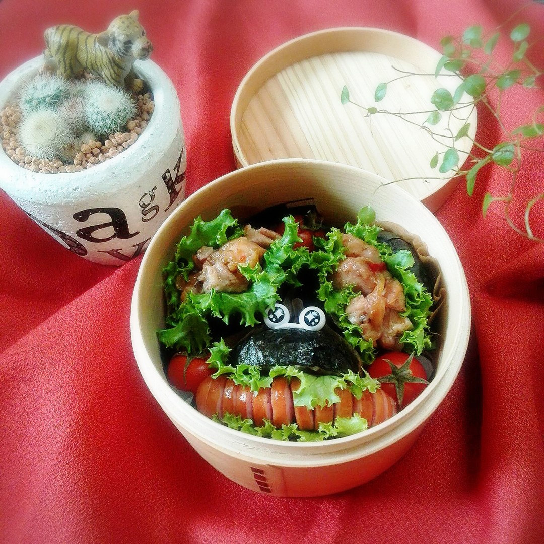 ライスバーガー＆ドッグ弁当