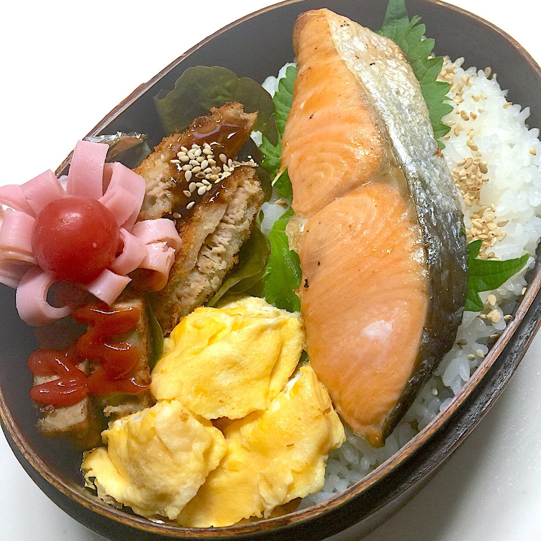 鮭弁当🍱