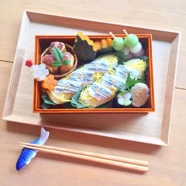 酢じめきひなごの棒寿司弁当