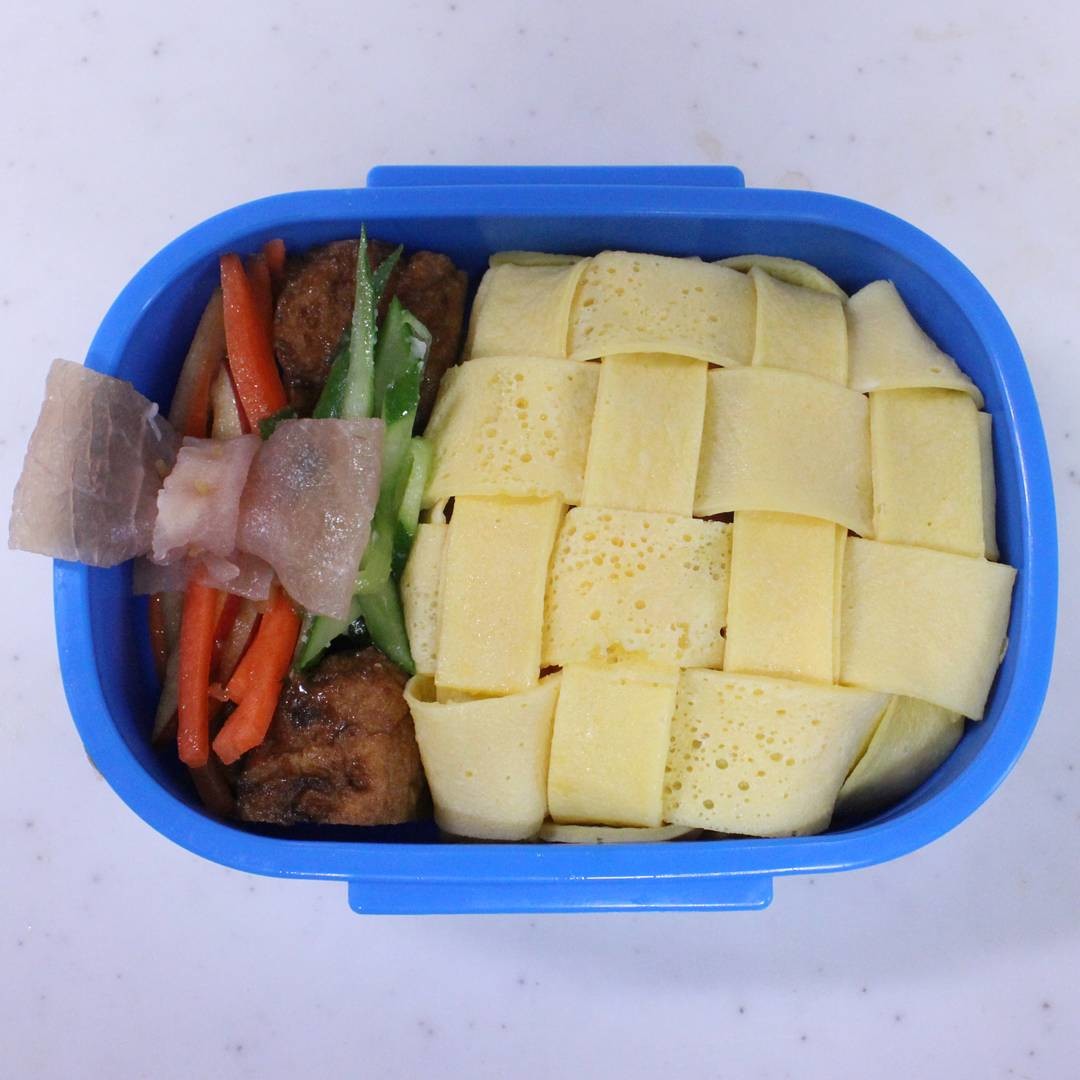 編み込みオムライスお弁