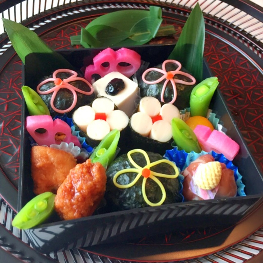 0706七夕＊笹の葉＊デコおにぎり＊涼弁当