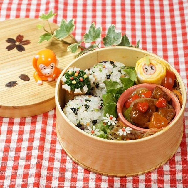 おにぎり弁当