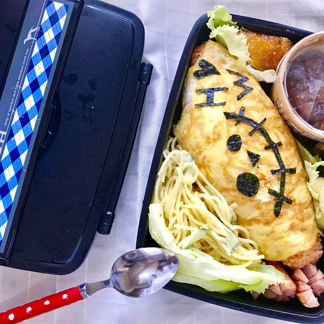 ビーフシチューオムライス🍴
