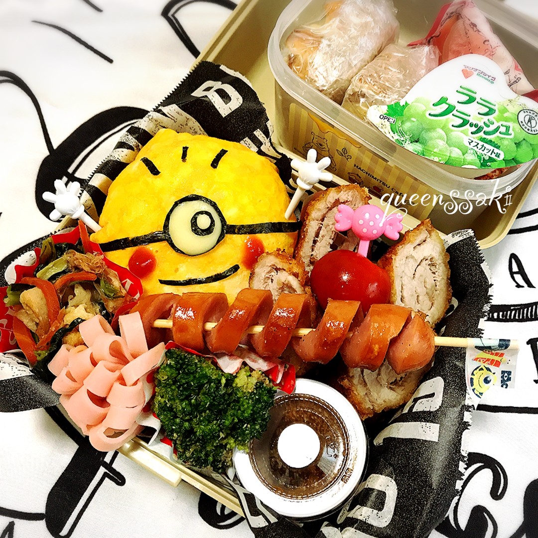 ミニオン玉子おにぎり弁当