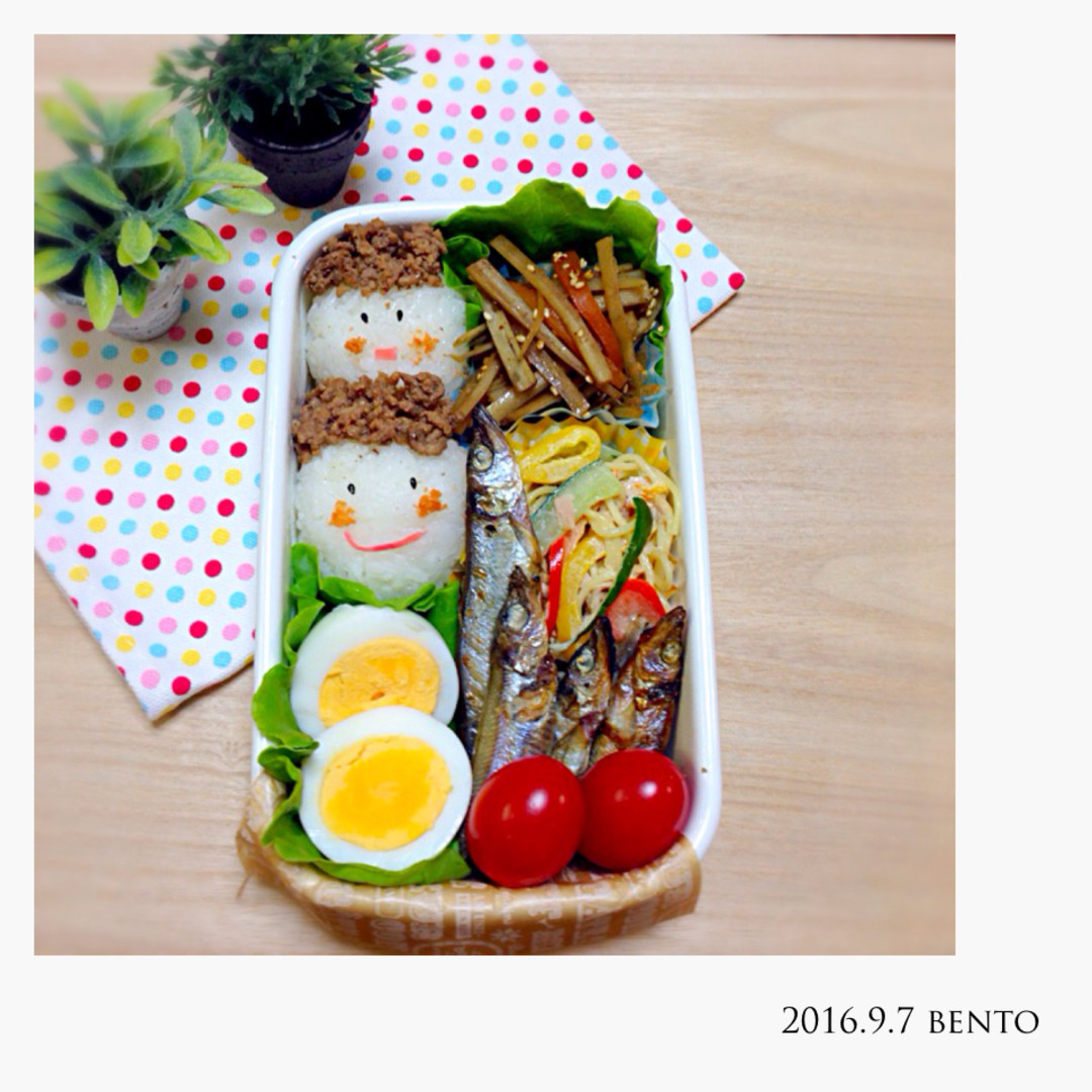 顔おにぎり弁当
