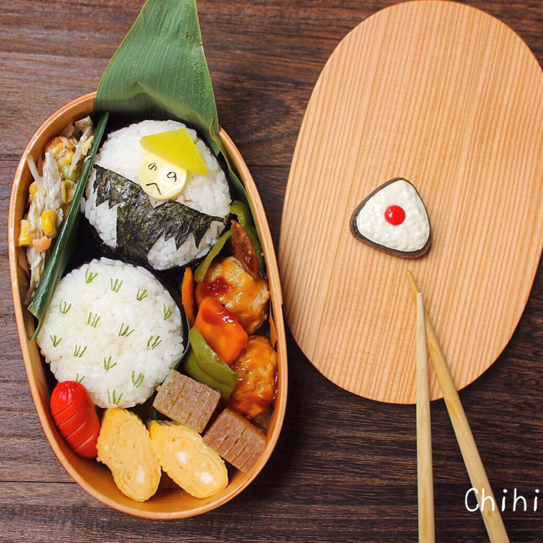 案山子と田んぼおにぎり🍙弁当