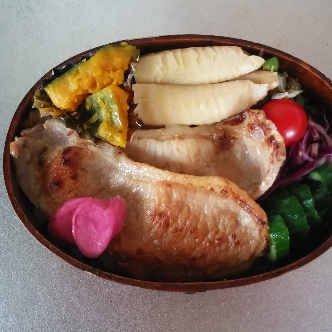 ぶた肉弁当