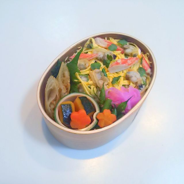 蟹とアサリのちらし寿司弁当