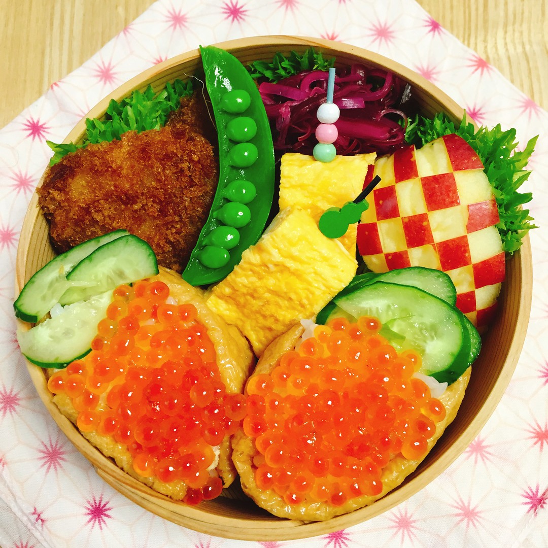 いくらいなり寿司弁当