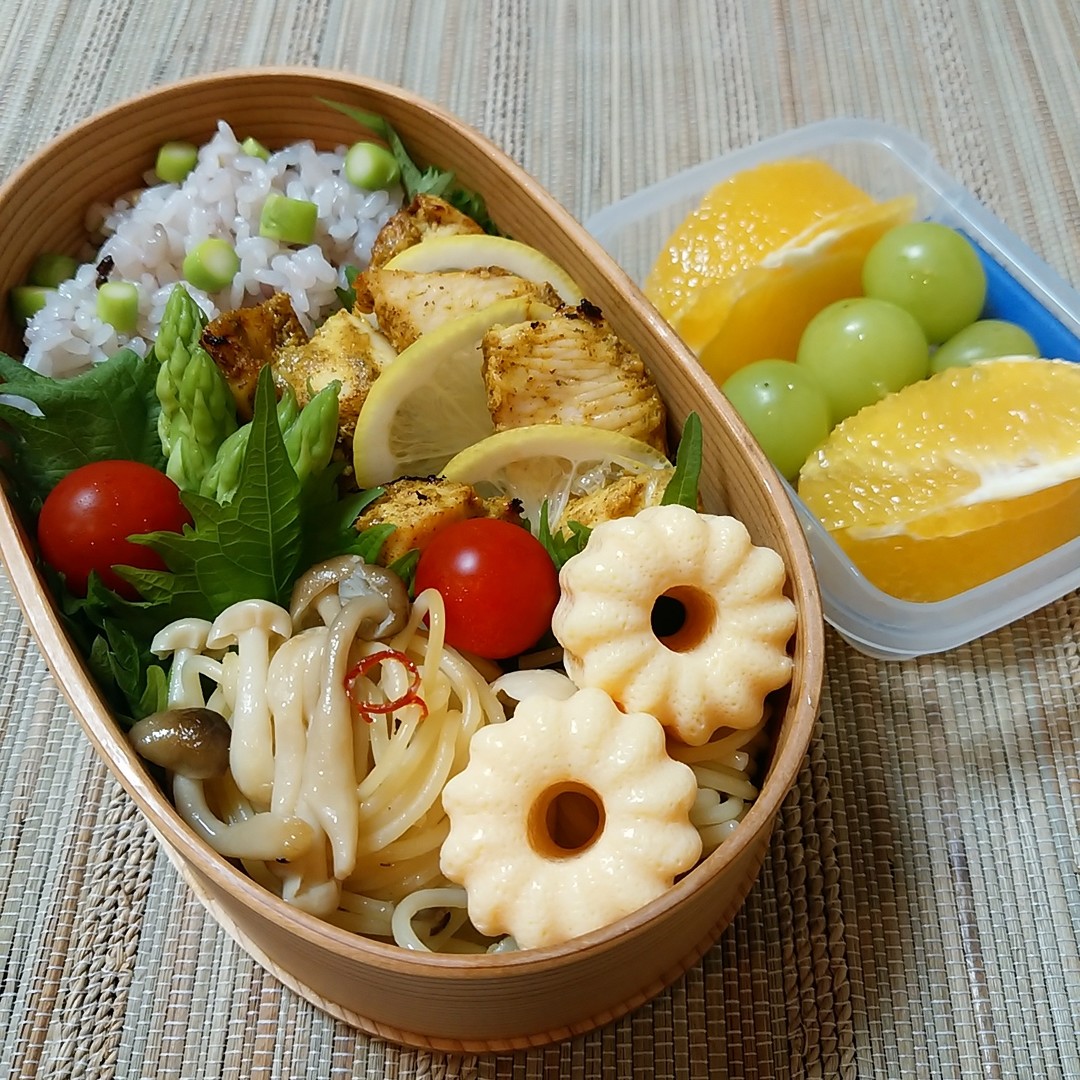 鶏ムネ肉カレーヨーグルト弁当