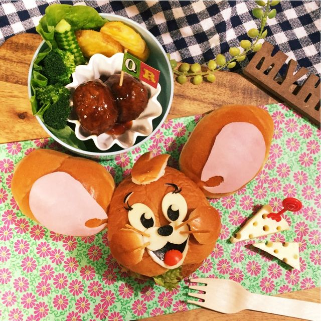 ジェリーのコロッケパン弁当