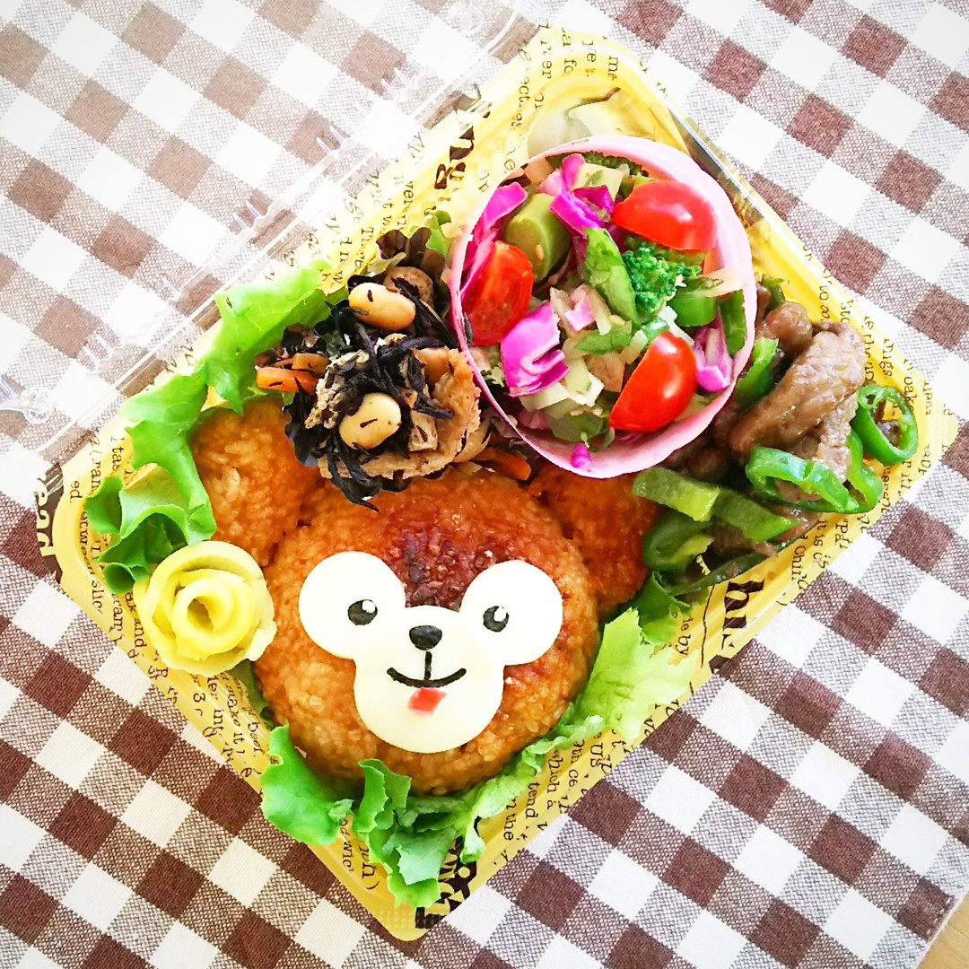 石焼きビビンパ風 焼おにぎり弁当