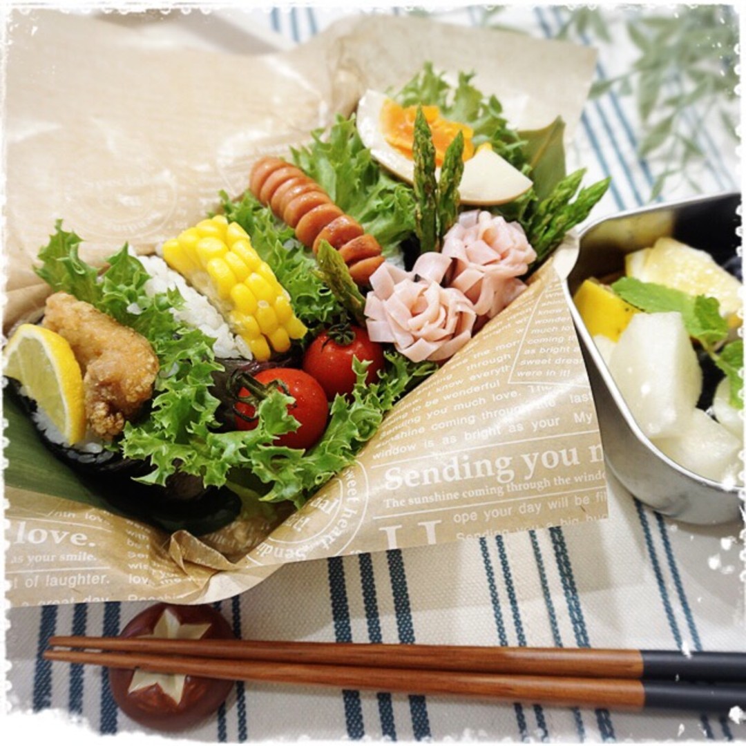 飛び出すおにぎらず弁当