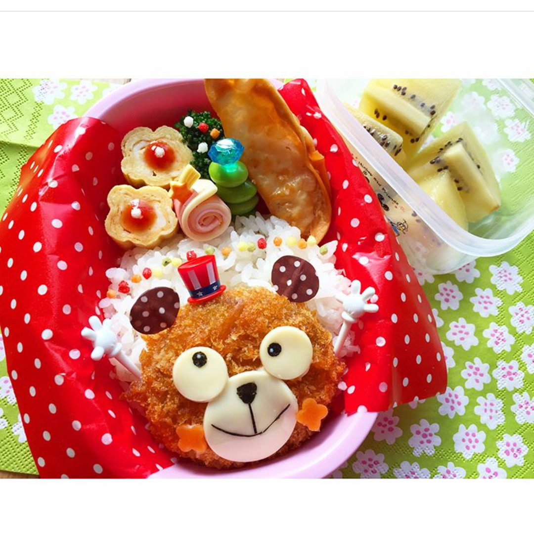 かわいいメンチカツのくまさんキャラ弁