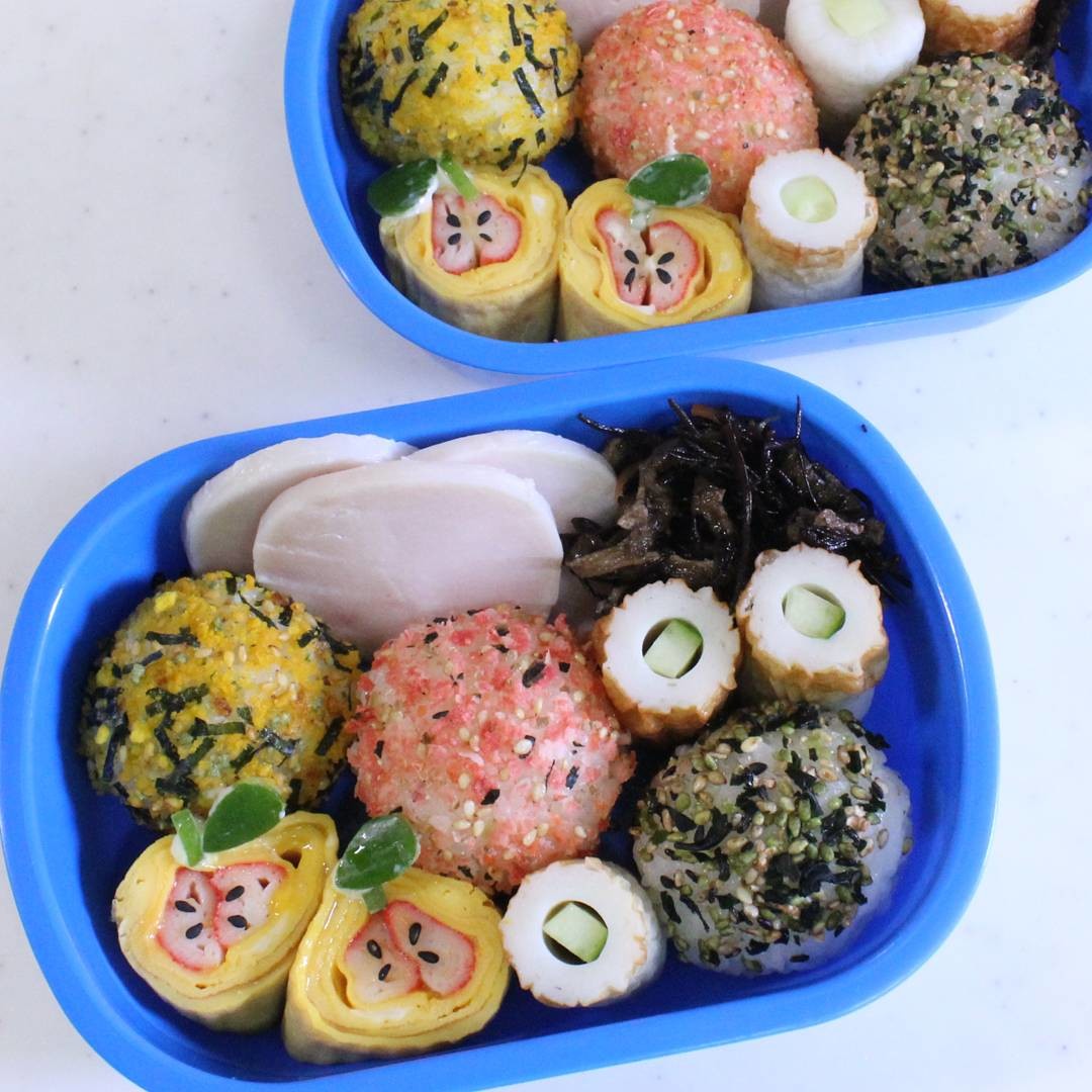 3色おにぎりお弁