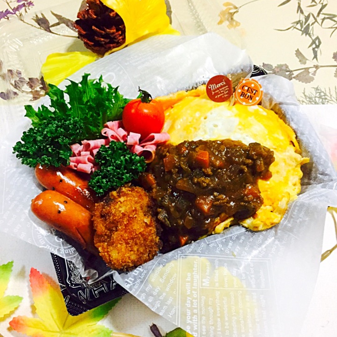 オムカレー弁当