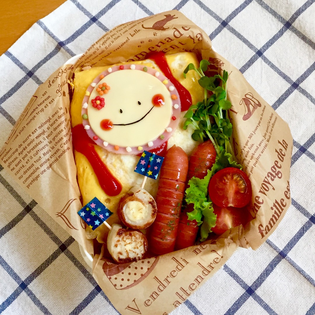 ニコニコオムライスのお弁当♡