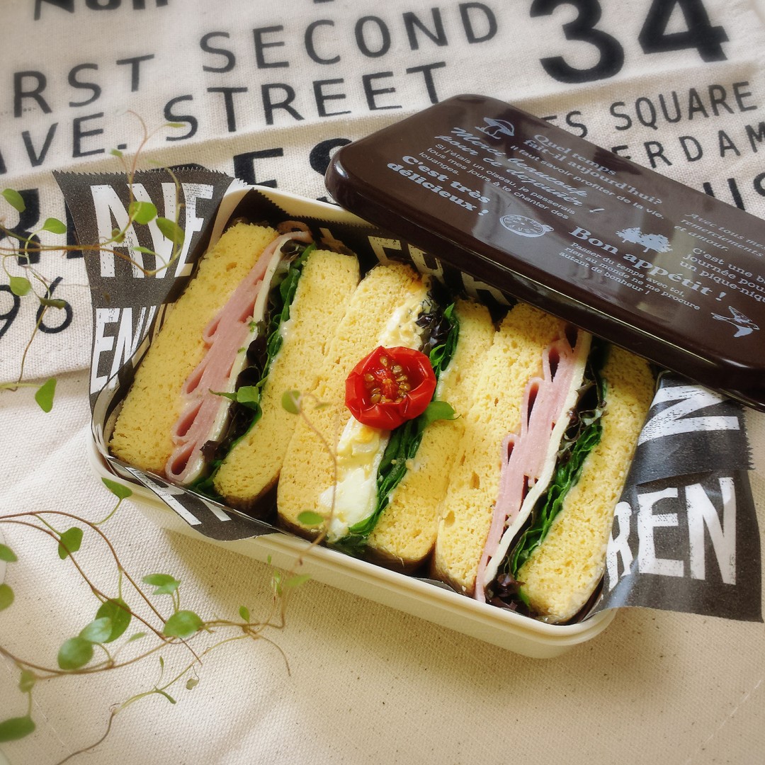 大豆粉のシフォンサンド弁当