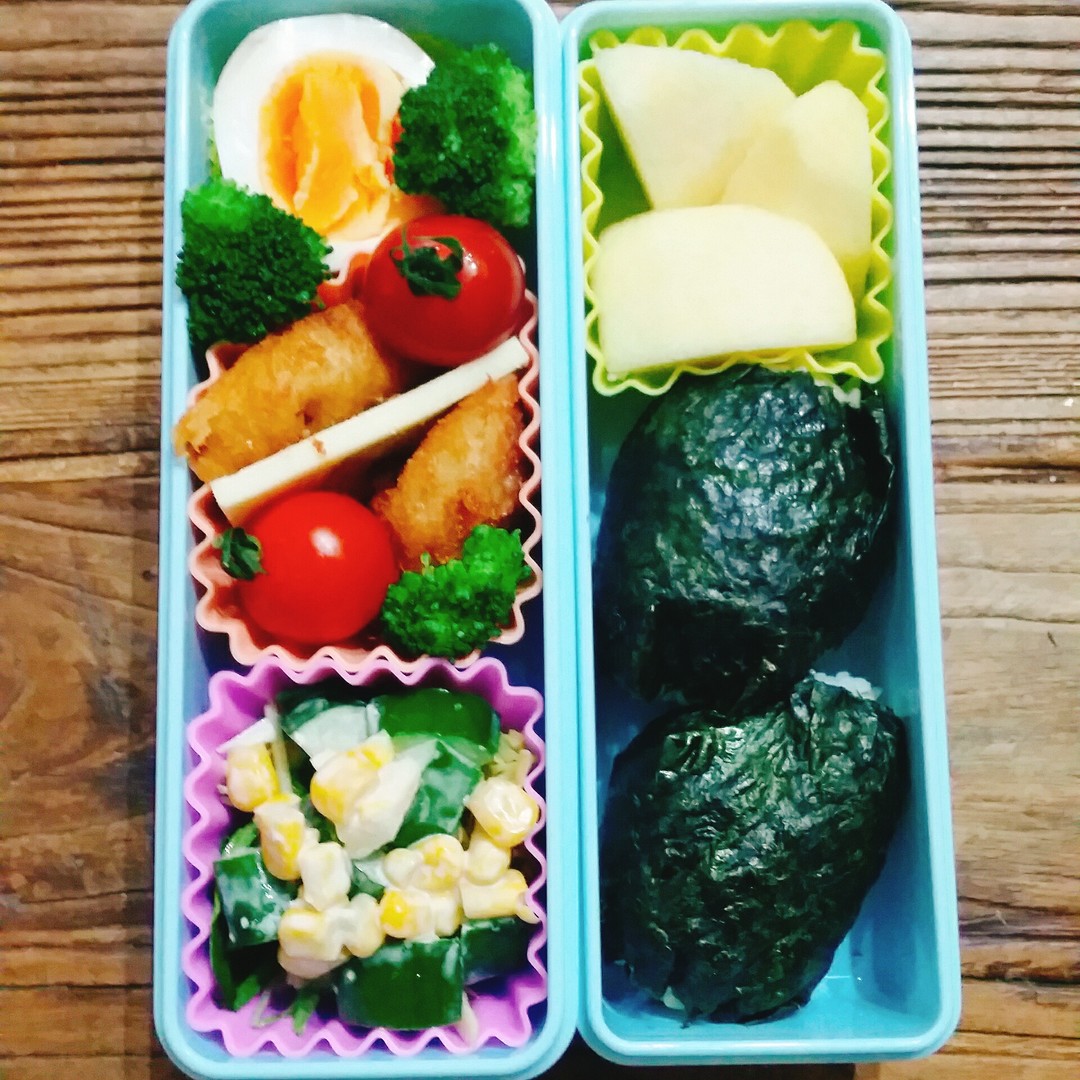 ミニおにぎり弁当