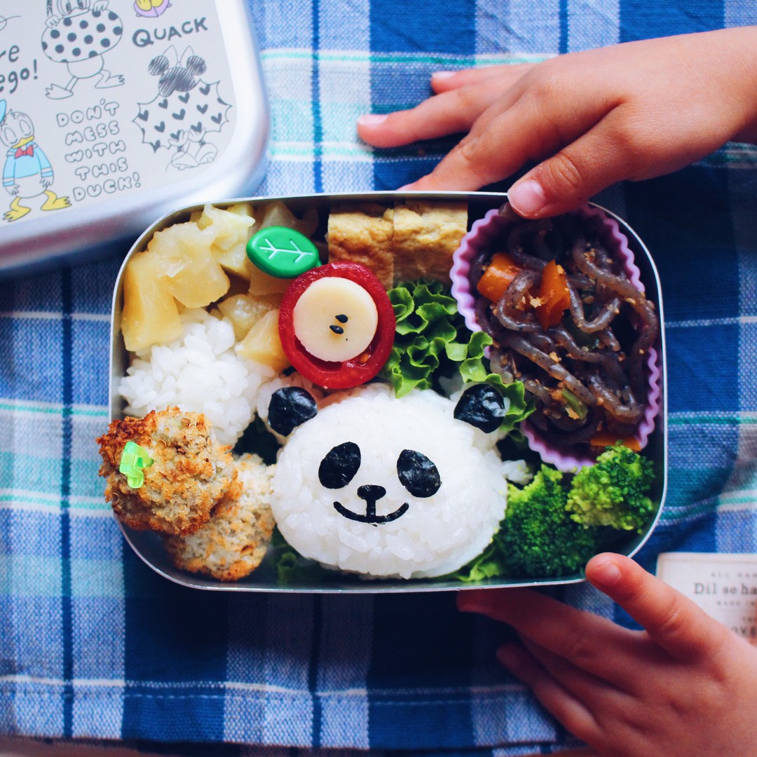パンダごはんと揚げないなすボールのお弁当