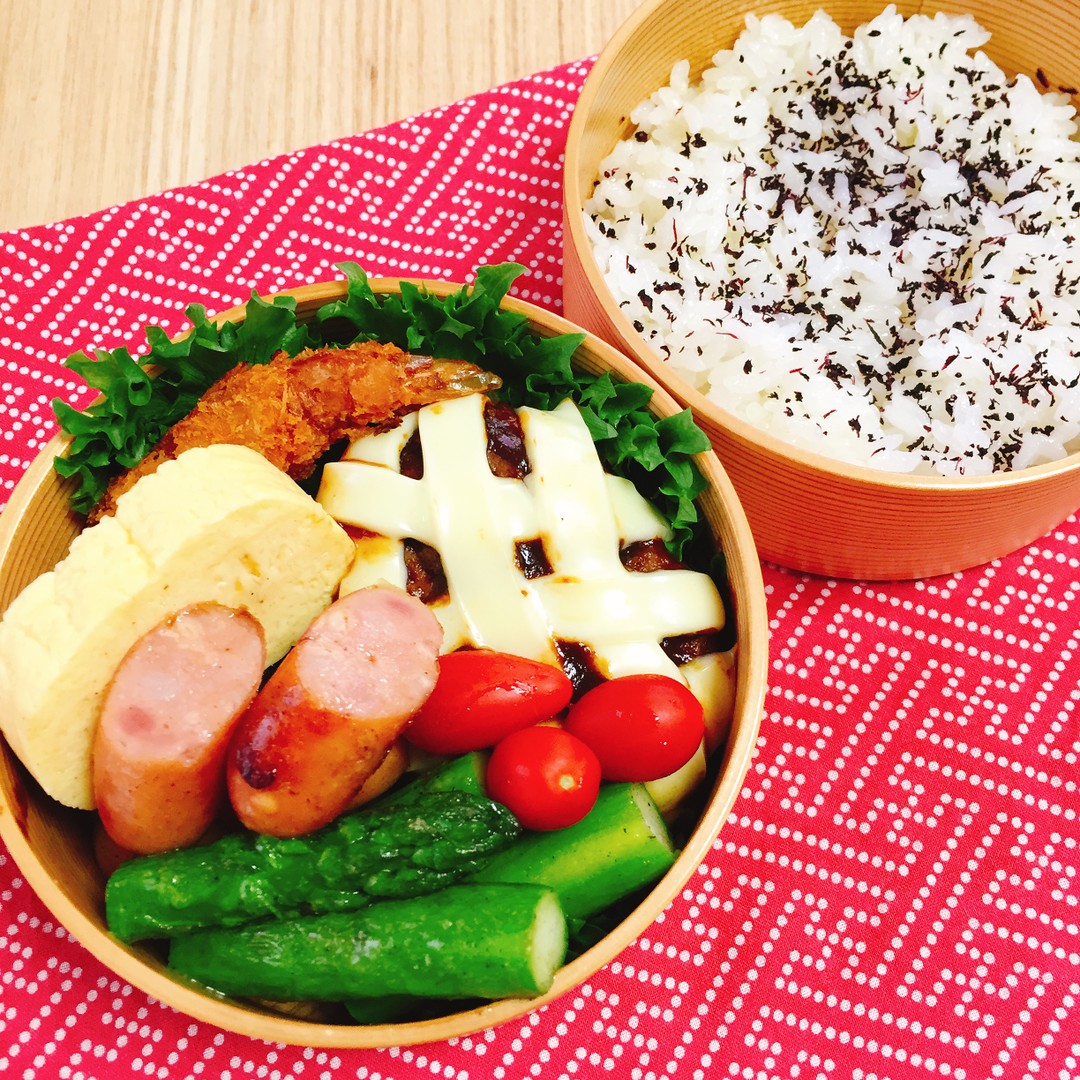 チーズハンバーグ弁当