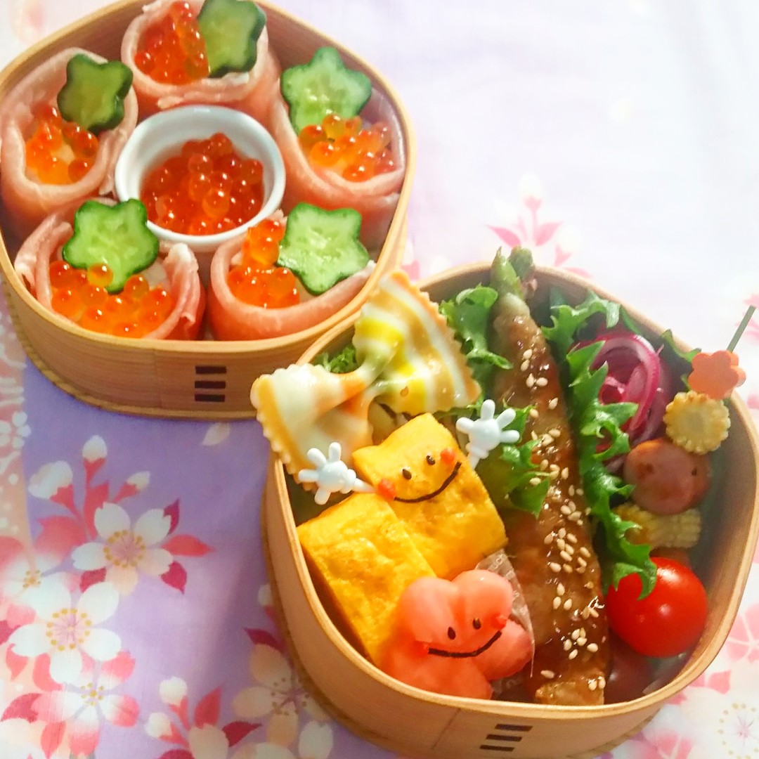 こぼれイクラの生ハム🍙弁当♪