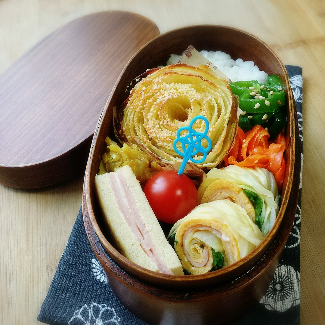 人生バラ色？ローズグリル弁当