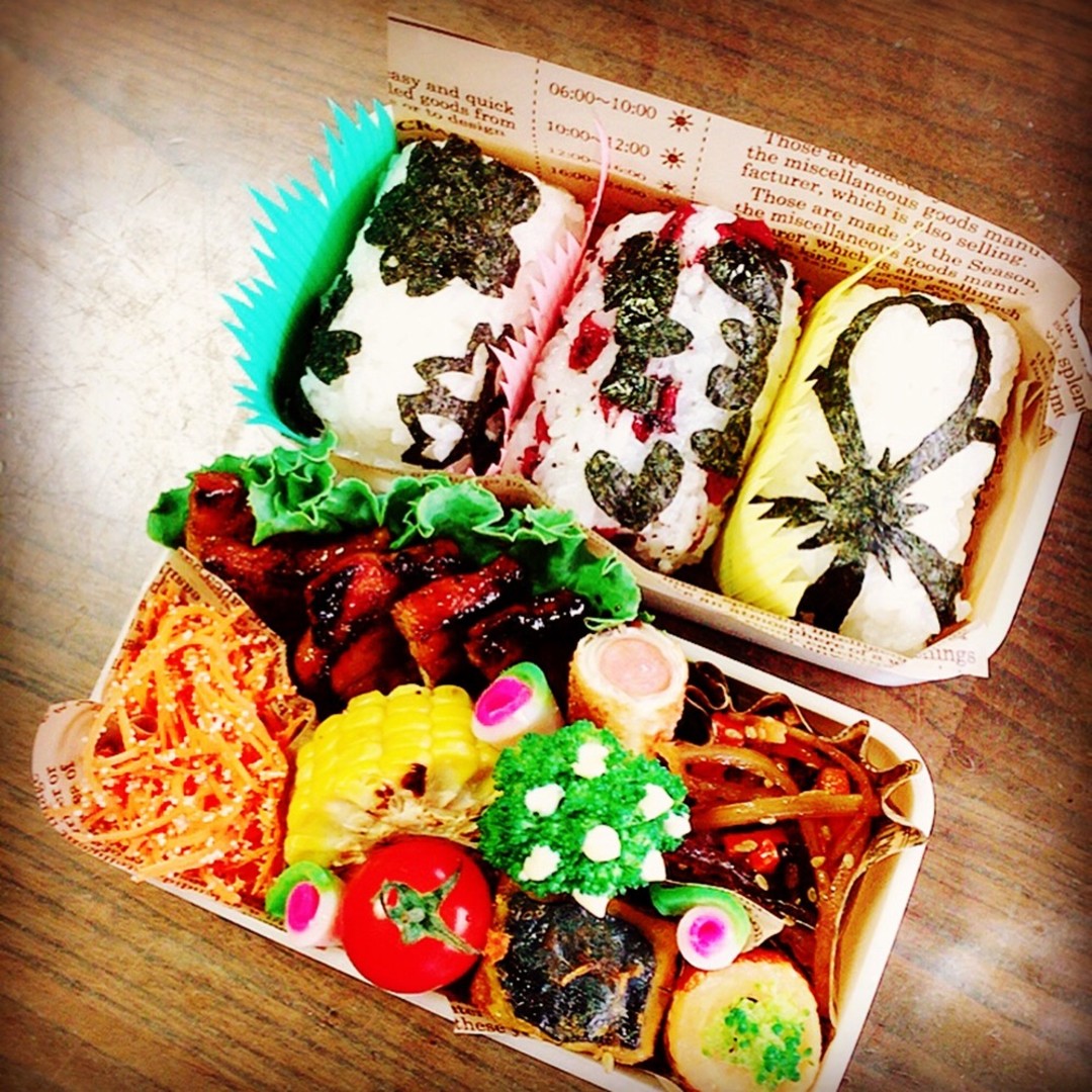おにぎり弁当