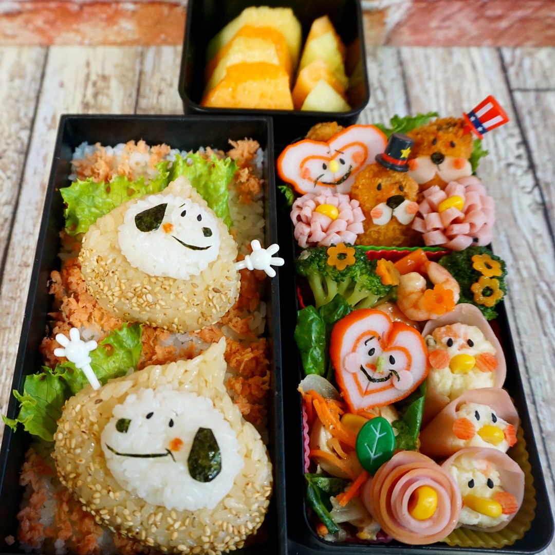 栗にの被り物スヌーピー弁当⋆｡˚✩  ༘*ೄ˚