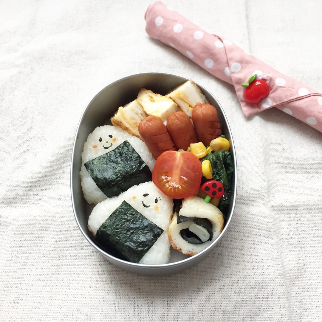 顔おにぎり 弁当