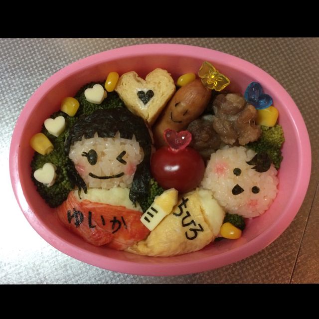 お姉ちゃんと弟の仲良し弁当