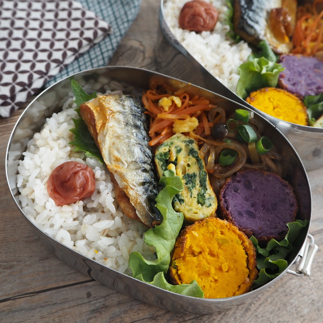 焼き鯖と2種のコロッケ弁当
