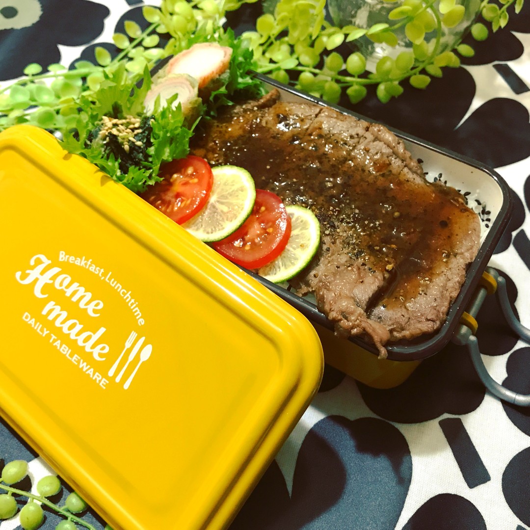 ステーキ部活弁当