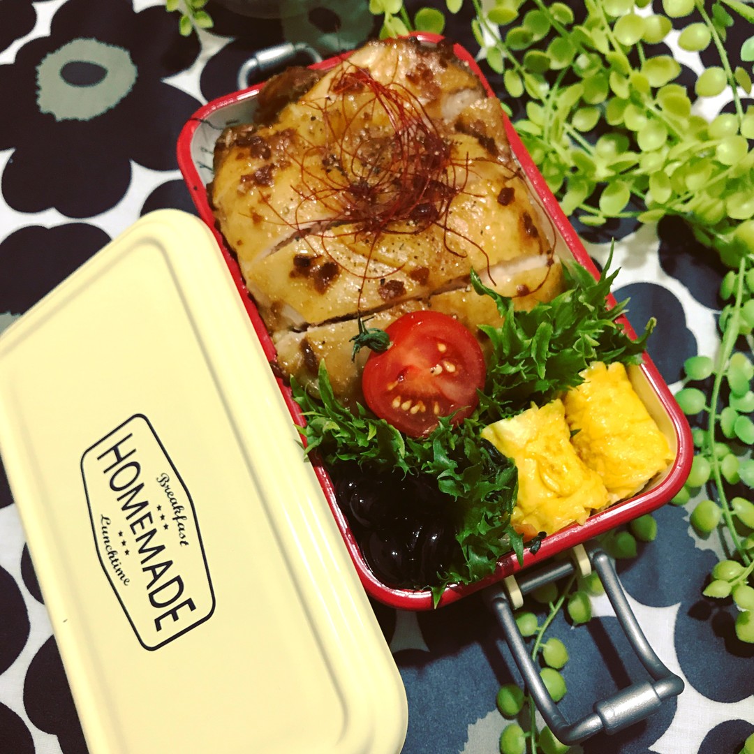 鶏の山賊焼部活弁当