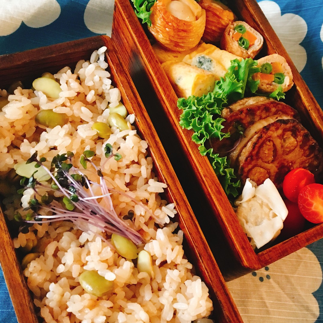 枝豆ご飯と蓮根のはさみ揚げ弁当