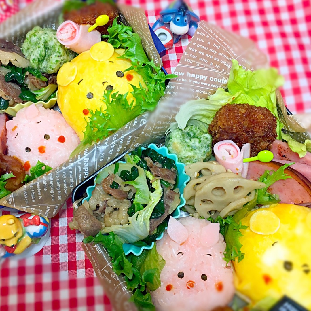 プーさんのオムライスとピグレットおにぎり弁当