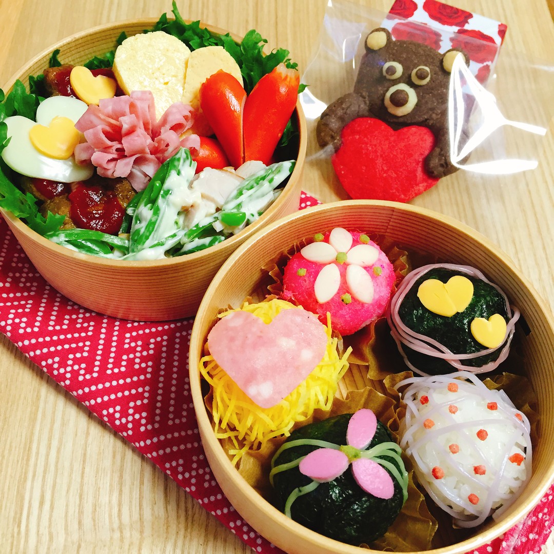 トリュフ風おにぎり弁当