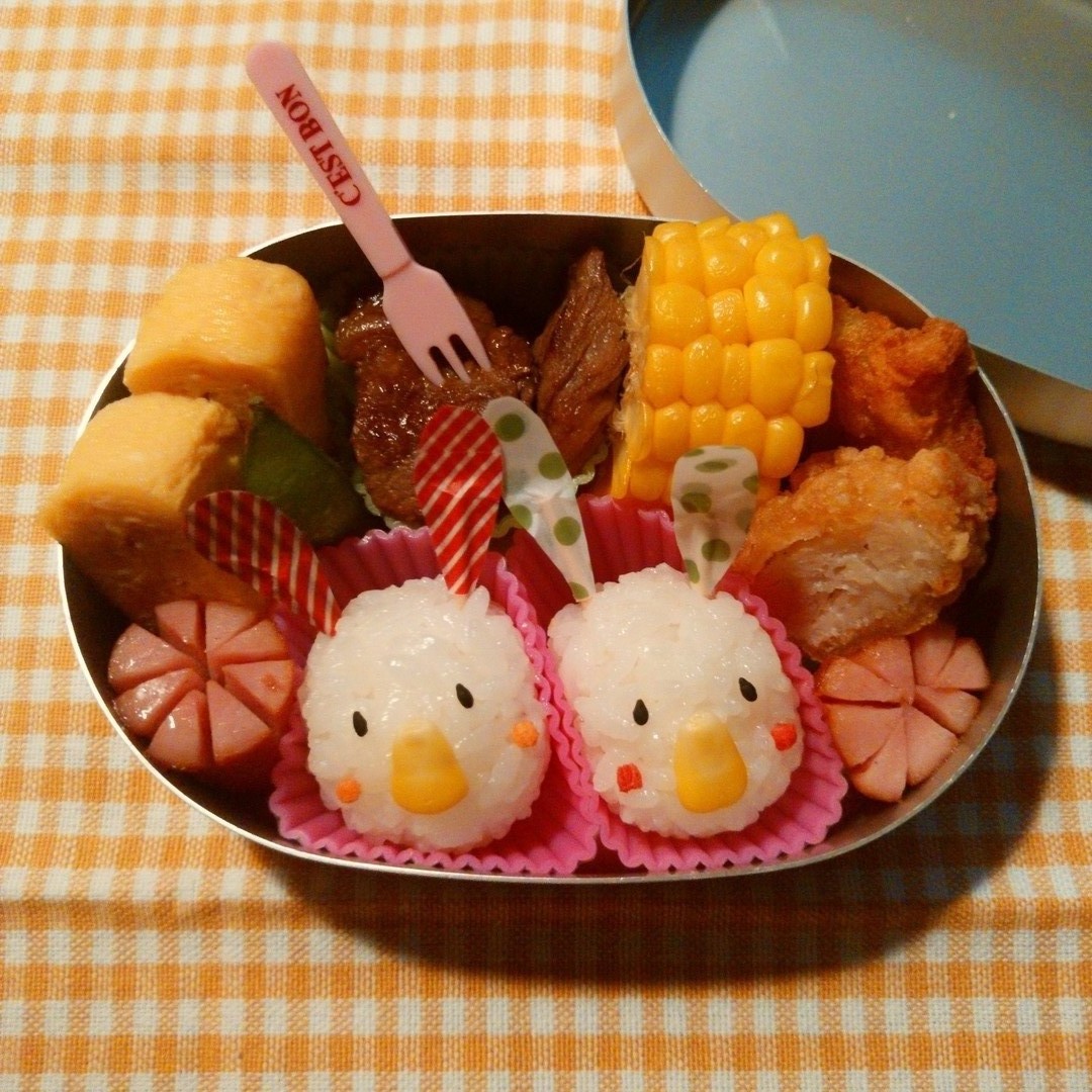 うさぎ?とBBQ弁当