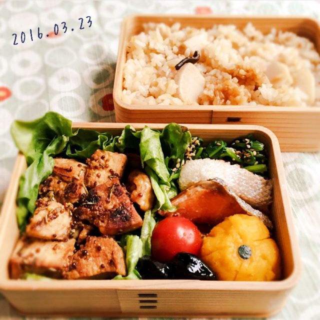 鶏肉のハニー粒マスタード焼き＊たけのこご飯弁当