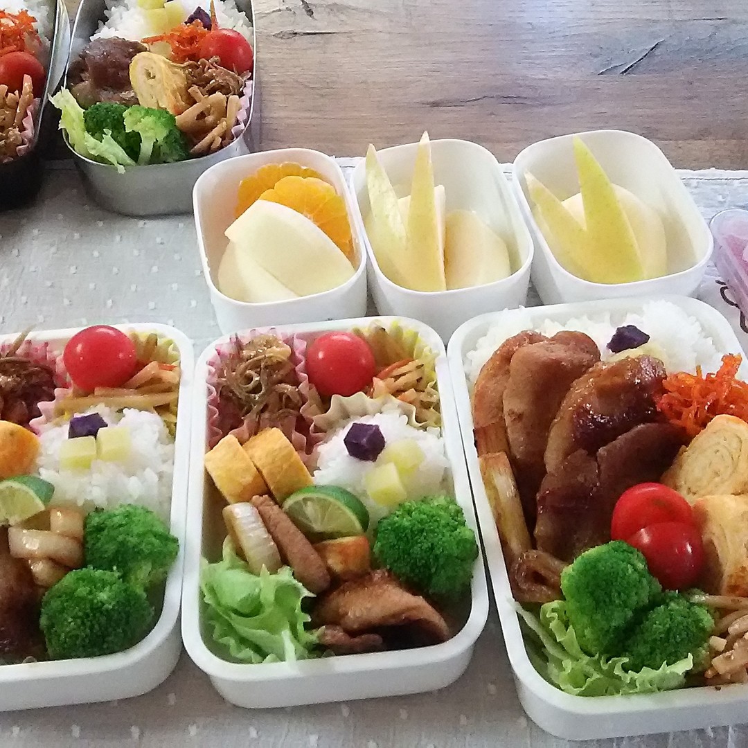 豚焼き肉と、惣菜弁当♪