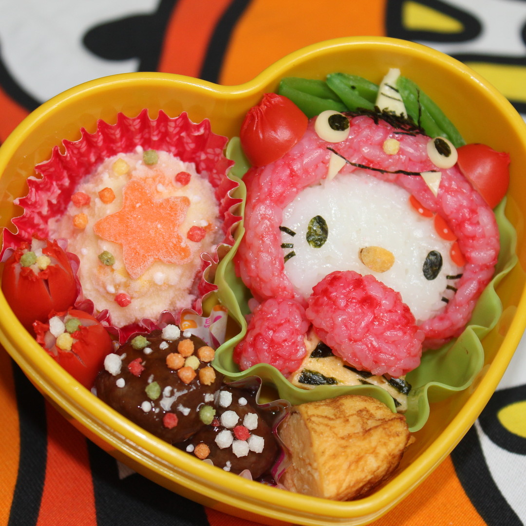 赤おにキティ弁当